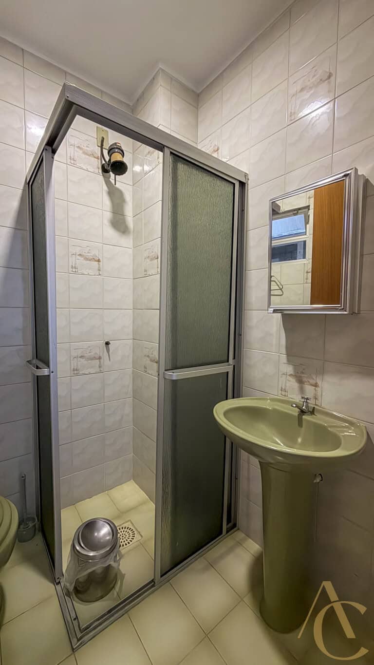 Casa residencial para alugar – 03 quartos sendo 01 suíte – Estreito | Florianópolis/SC.