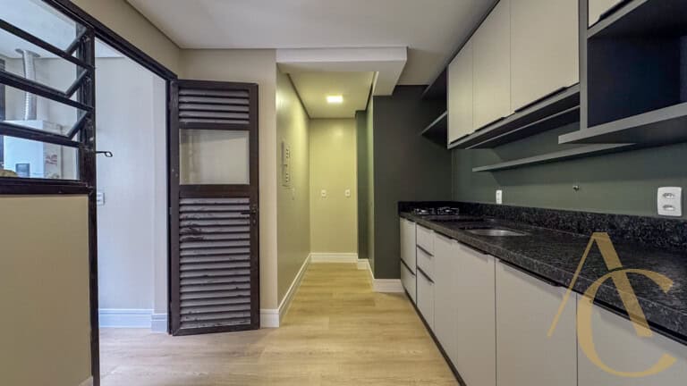 Apartamento para alugar – 2 suítes – Agronômica, Florianópolis/SC.