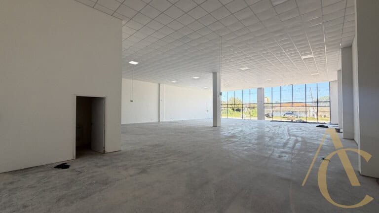 Loja para alugar – 258,68m² – São João do Rio Vermelho | Florianópolis/SC.