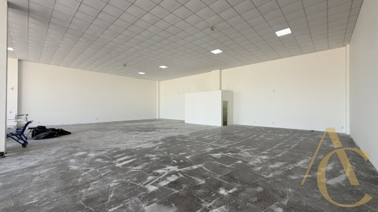 Loja para alugar – 492,58m² – São João Rio Vermelho | Florianópolis/SC.