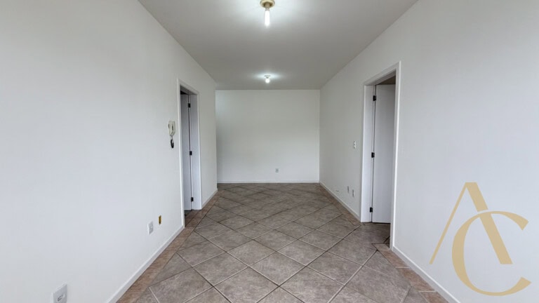 Apartamento para alugar – 2 quartos sendo 1 suíte – Agronômica | Florianópolis/SC.