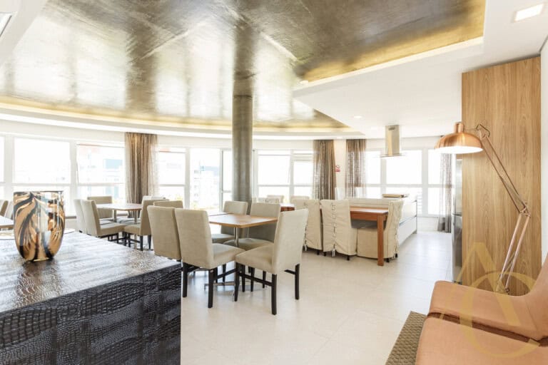 Apartamento para alugar – 03 quartos sendo 01 suíte – Campinas | São José/SC.