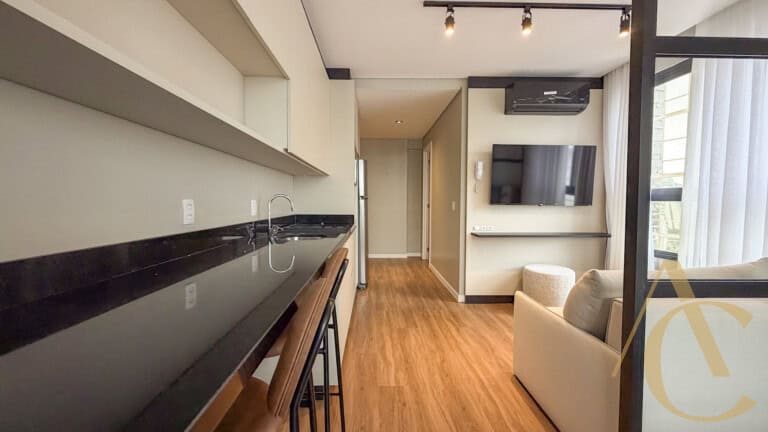 Studio para alugar – 34,95m² – Mobiliado – Centro | Florianópolis/SC.