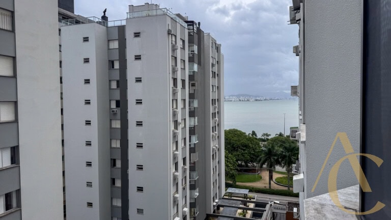 Apartamento para alugar – 2 suítes – Agronômica, Florianópolis/SC.