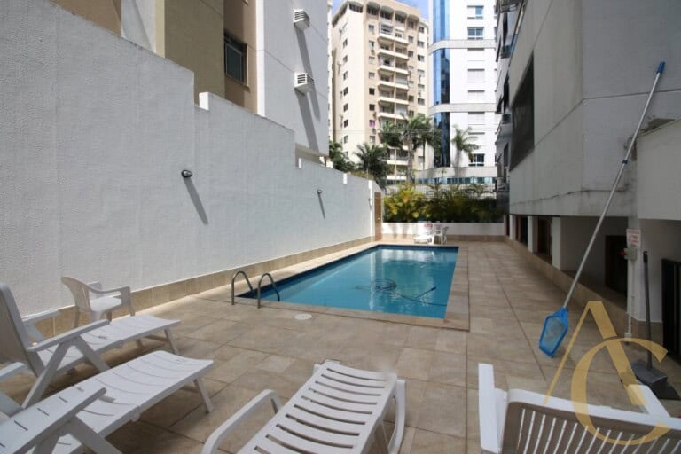 Apartamento para alugar – 03 quartos sendo 01 suíte – Agronômica | Florianópolis/SC.
