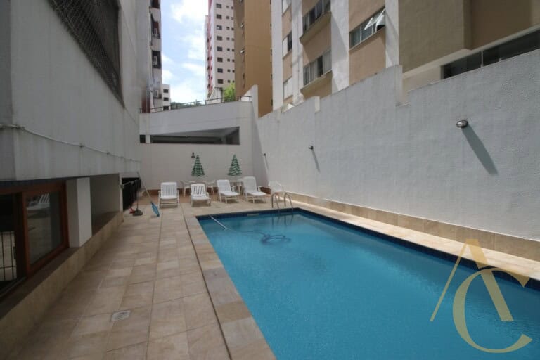 Apartamento para alugar – 03 quartos sendo 01 suíte – Agronômica | Florianópolis/SC.